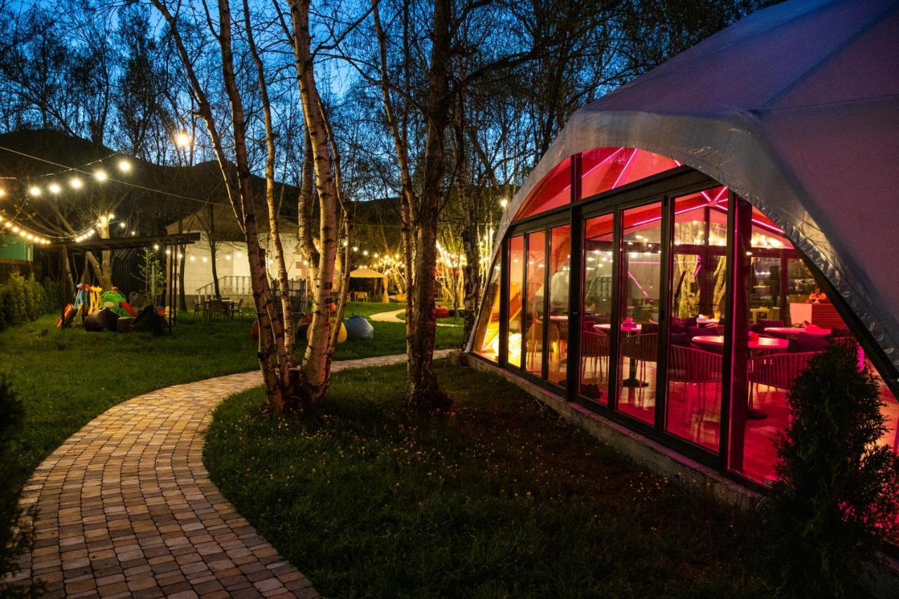 Garden Aparthotel 3*