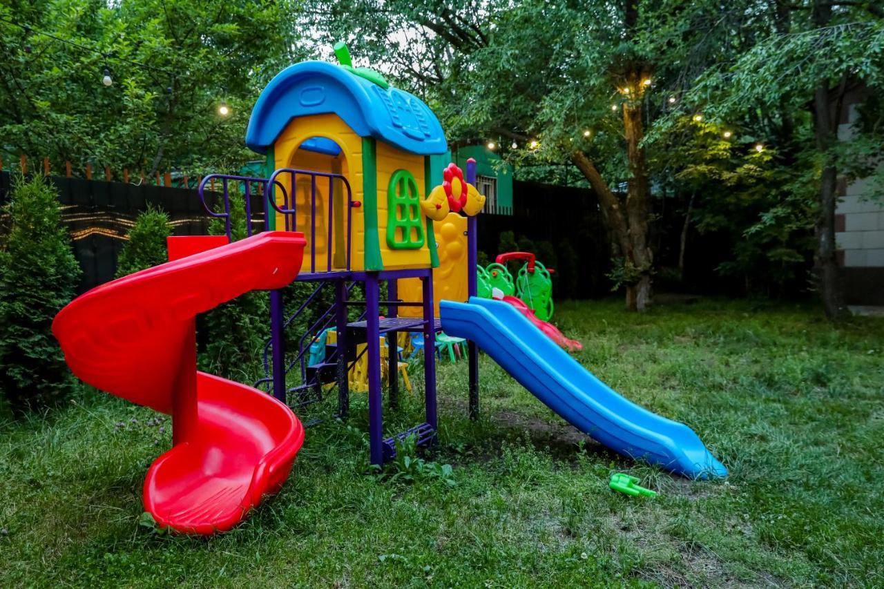 Garden Aparthotel Sevan